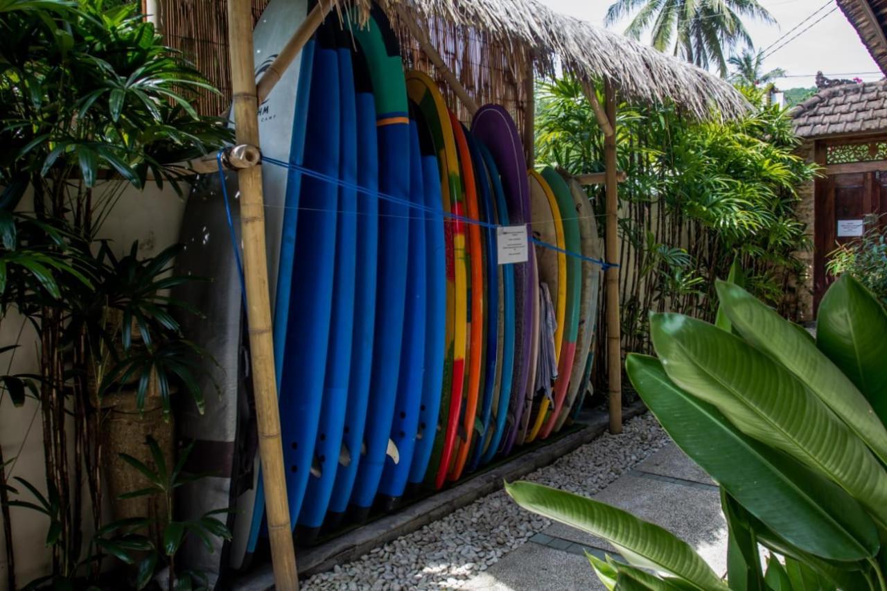 Dhm Surf Villa Kuta  Buitenkant foto