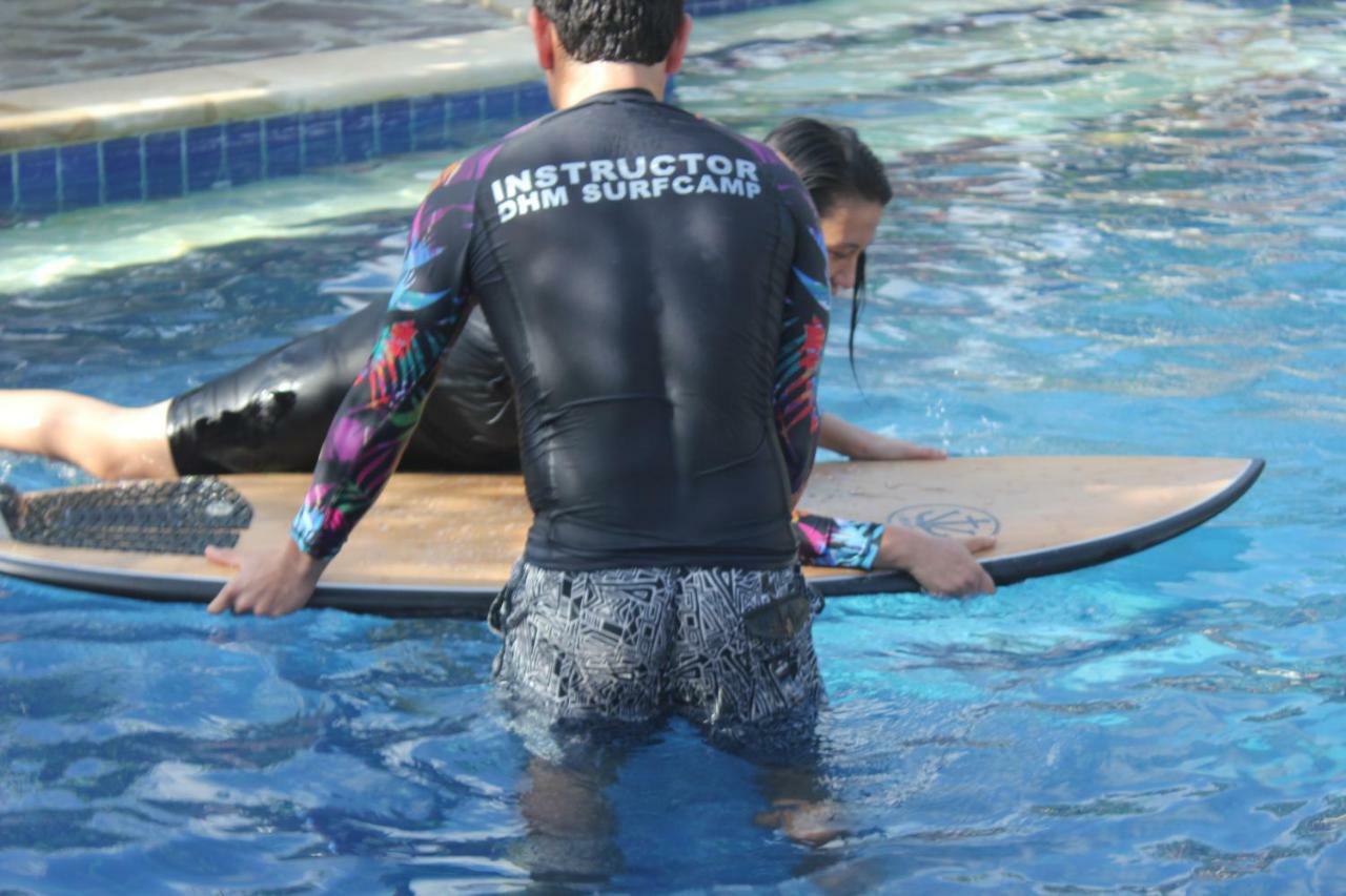 Dhm Surf Villa Kuta  Buitenkant foto
